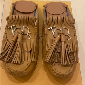 Tod’s Gommino Mules